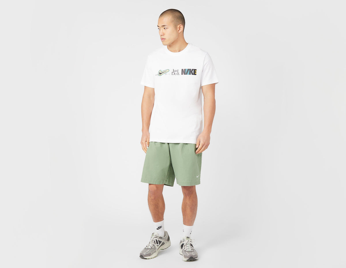 Nike Life Pleated Chino Shorts