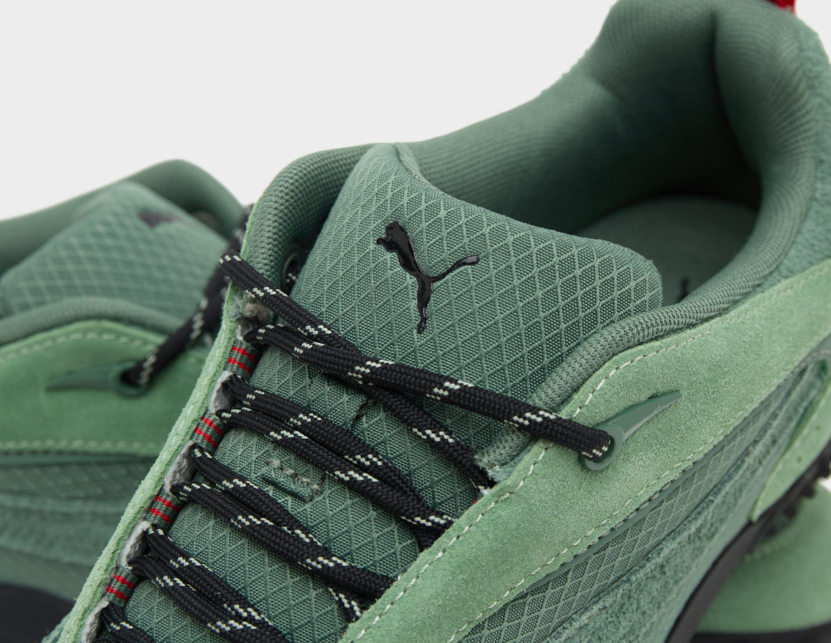 PUMA Mostro XC