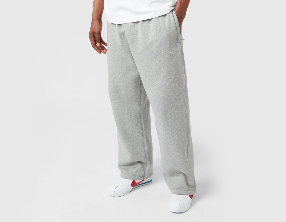 Nike Solo Swoosh Open Hem Fleece Pants