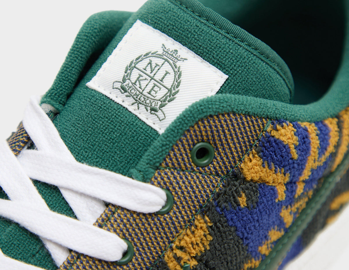 Nike Tennis Classic PRM