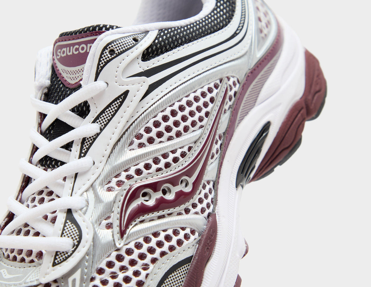 Saucony ProGrid Omni 9