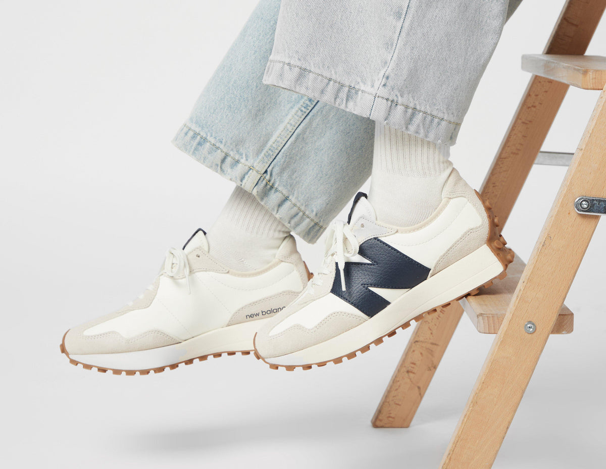 New Balance 327 Women's