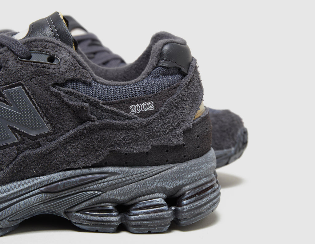 New Balance 2002R Protection Pack Women's