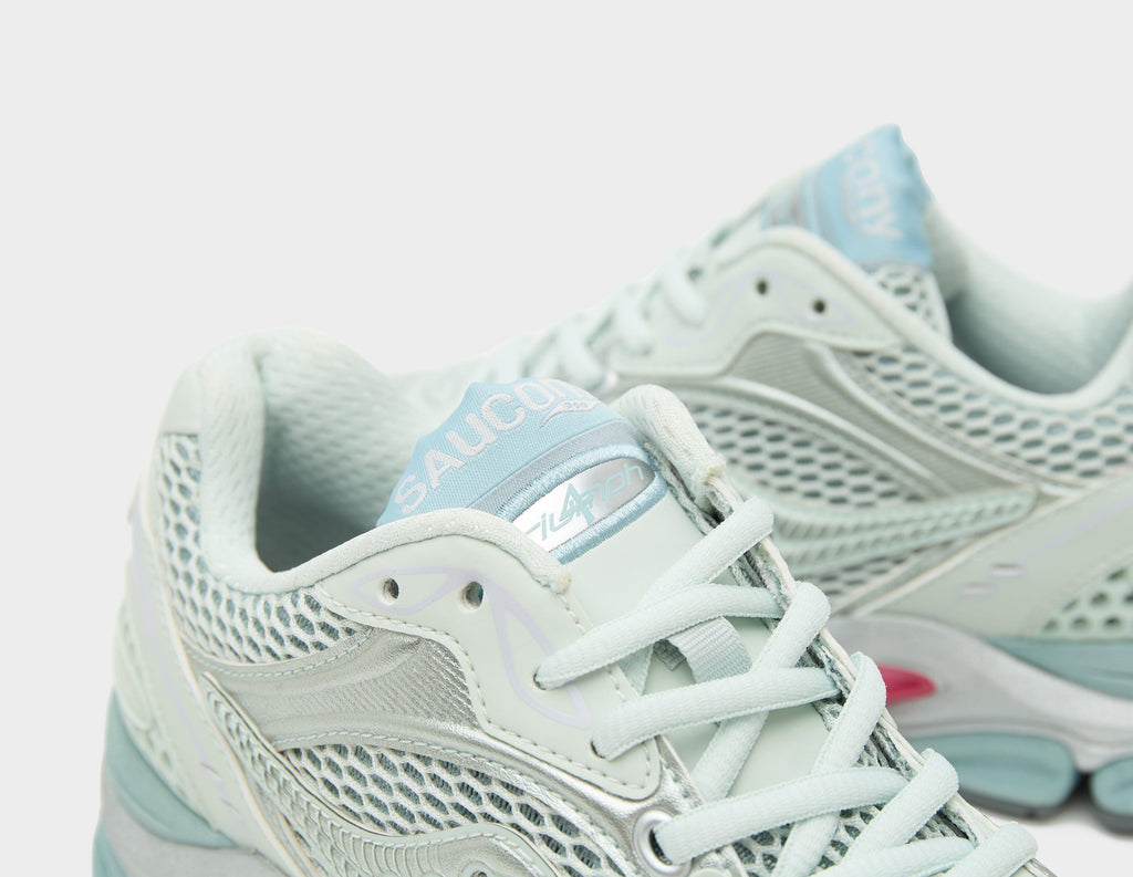 Saucony ProGrid Triumph 4 Women's