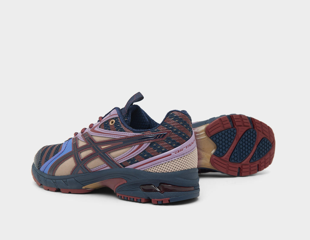 ASICS UB9-S GEL-DS TRAINER 14
