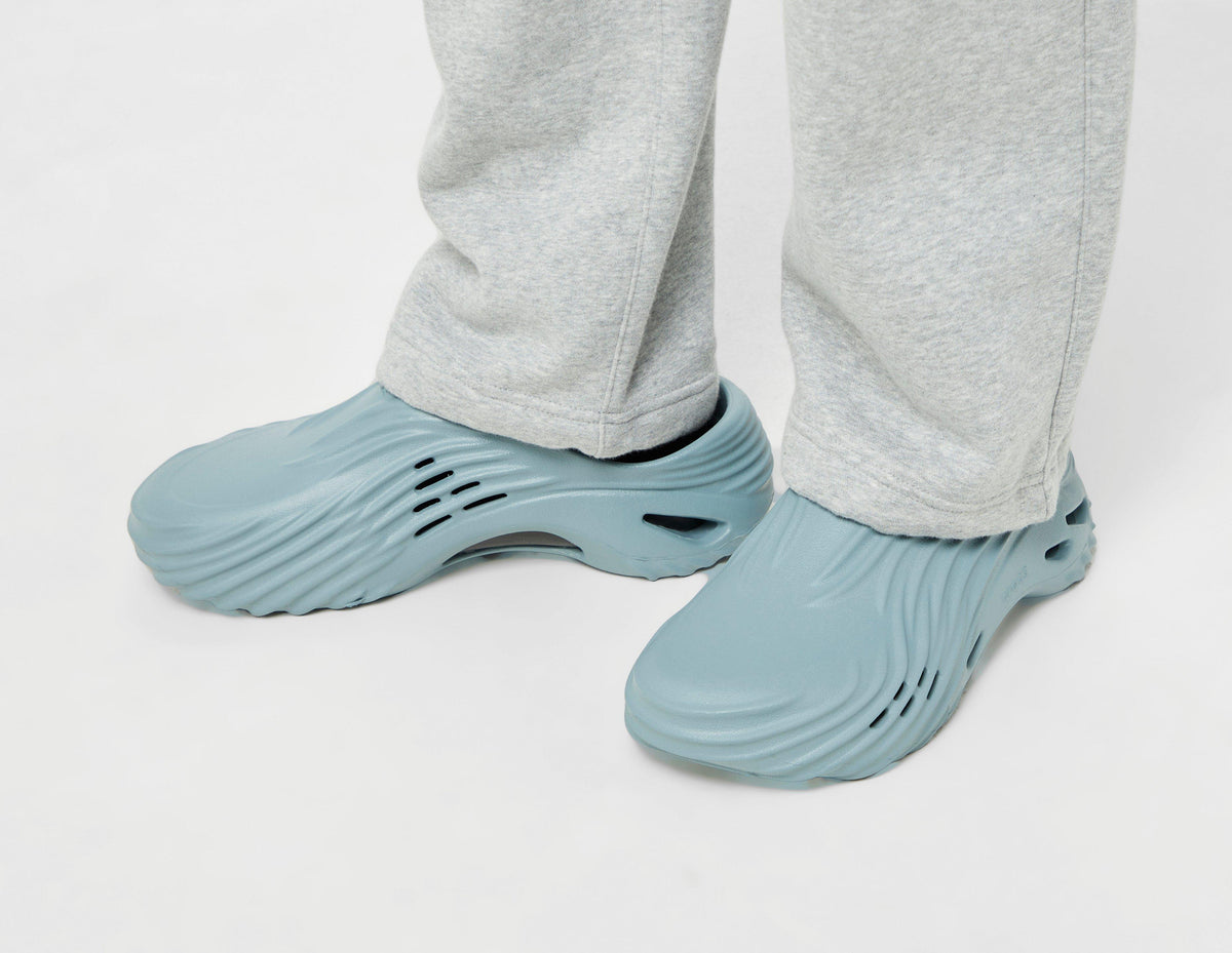 Crocs Echo Wave