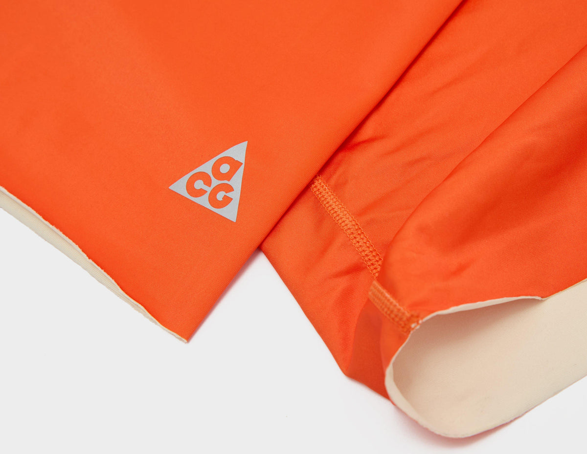 Nike ACG Neck Warmer