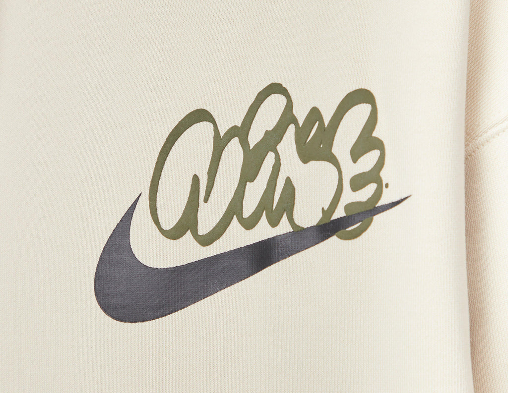 Nike Solo Swoosh Graphic Hoodie