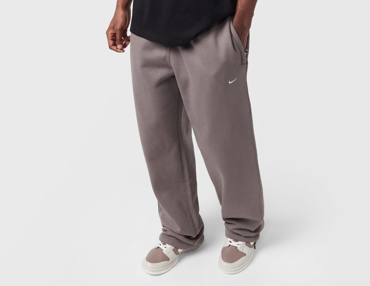 Nike Solo Swoosh Open Hem Fleece Pants
