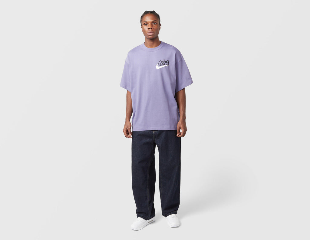 Nike Solo Swoosh Graphic T-Shirt