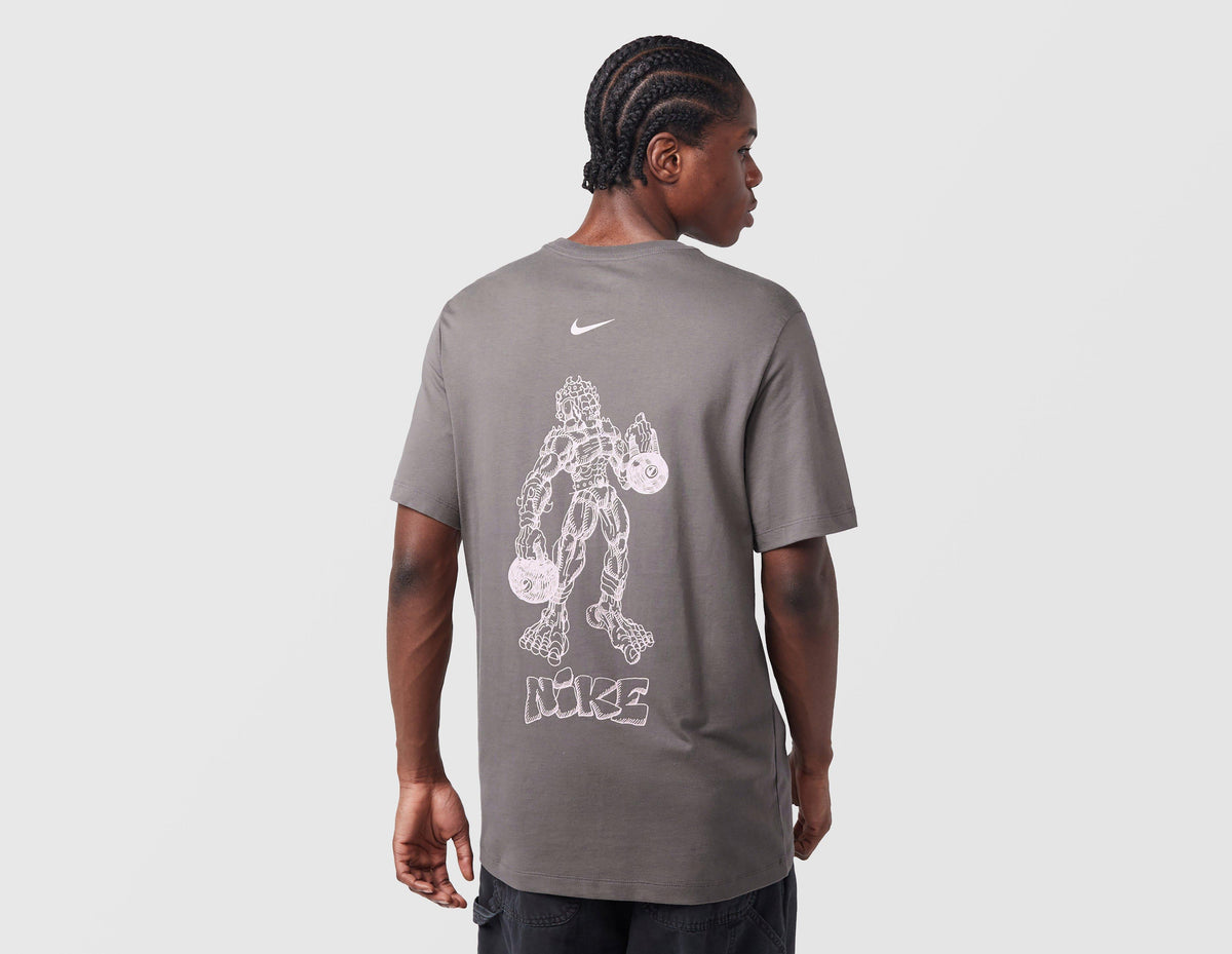 Nike Fitness Graphic T-Shirt