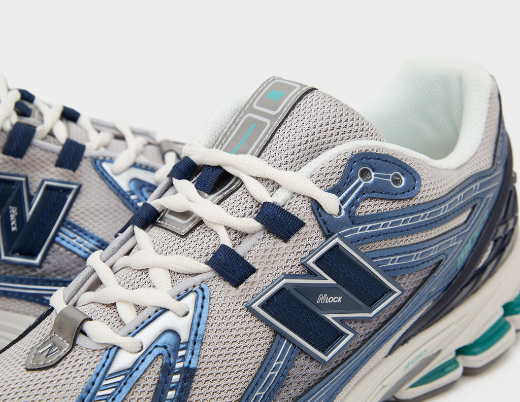 New Balance 1906R