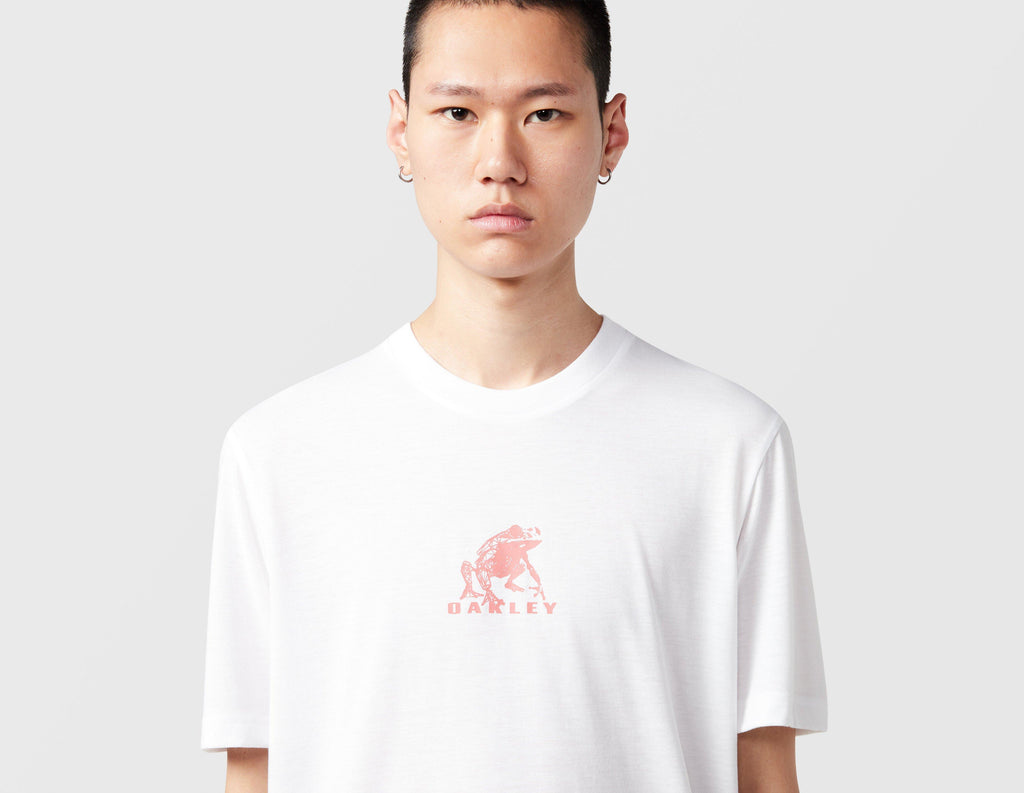 Beige Oakley Waterscape Frog T-Shirt – size? UK