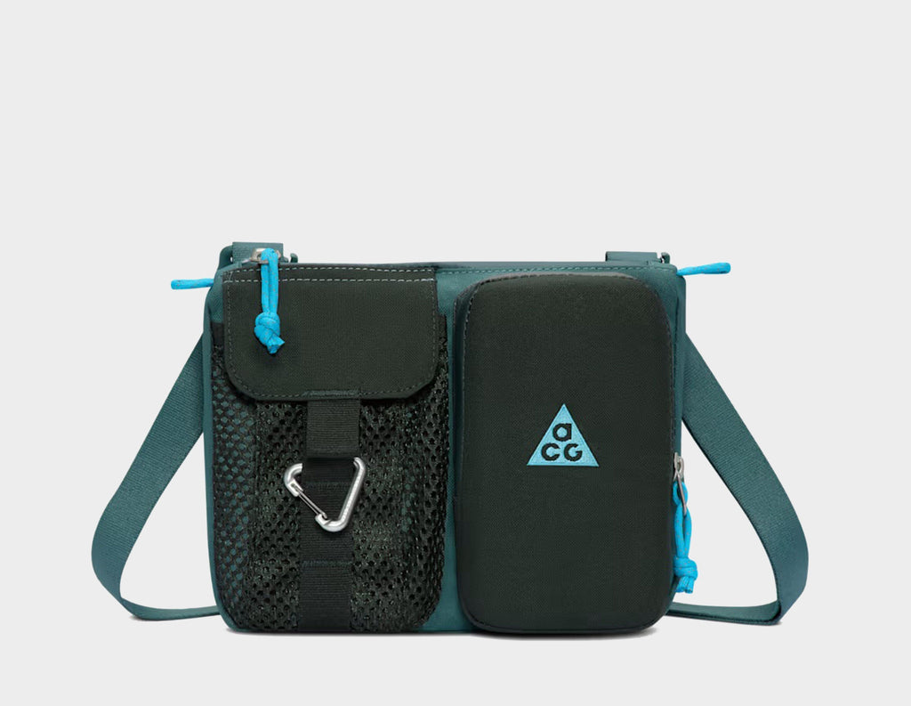 Nike ACG 'DAYMAX' Cross-Body Bag