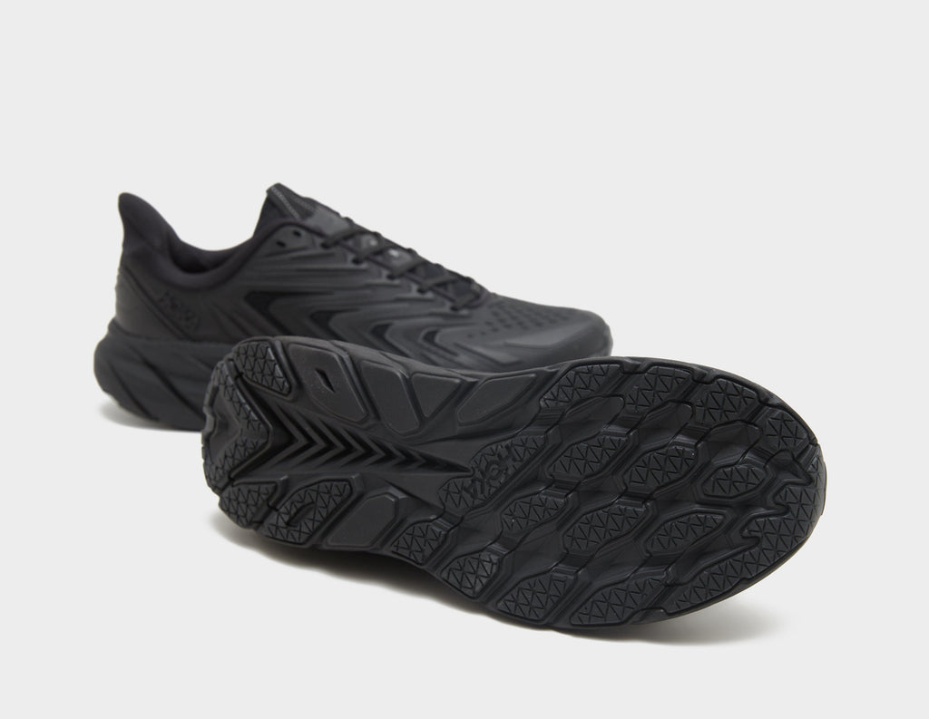 HOKA Clifton UTL