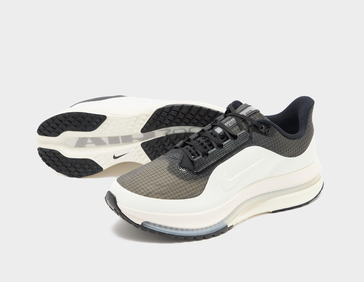 Nike Pegasus Premium