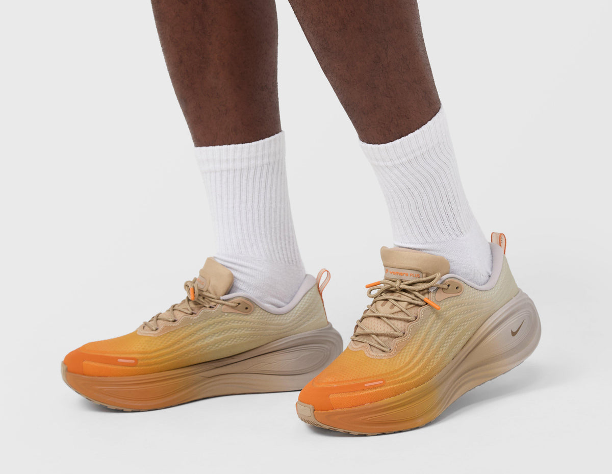 Nike Vomero Plus
